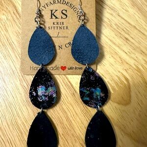 Trio teardrop leather earrings handmade
